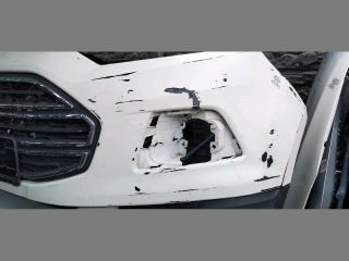 bontott FORD ECOSPORT Első Lökhárító (Üresen)
