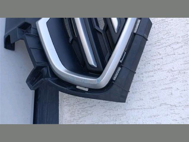 bontott FORD ECOSPORT Hűtőrács