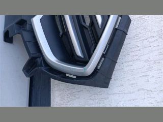 bontott FORD ECOSPORT Hűtőrács