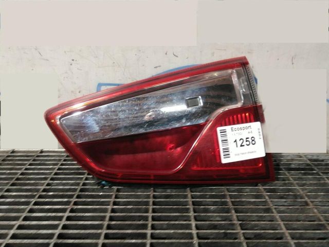 bontott FORD ECOSPORT Jobb Belső Hátsó Lámpa