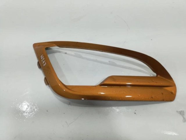 bontott FORD ECOSPORT Jobb első Lökhárító Vakborítás