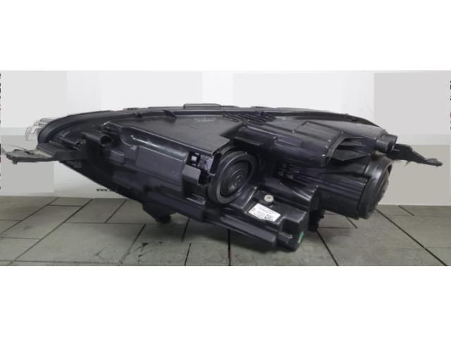 bontott FORD ECOSPORT Jobb Fényszóró