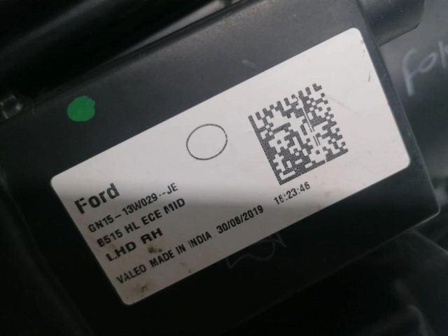 bontott FORD ECOSPORT Jobb Fényszóró