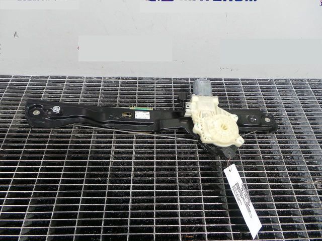 bontott FORD ECOSPORT Jobb hátsó Ablakemelő Szerkezet (Elektromos)