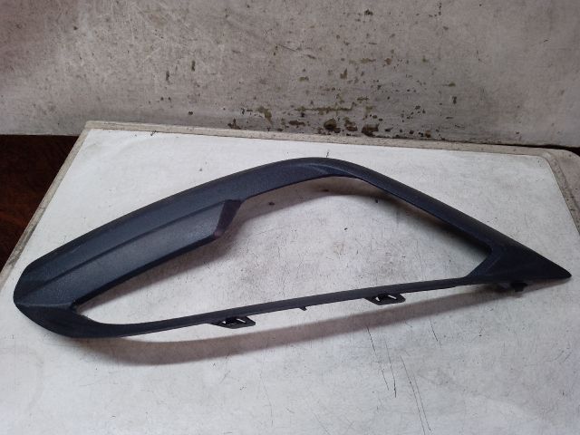 bontott FORD ECOSPORT Jobb Ködfényszóró Lámpakeret