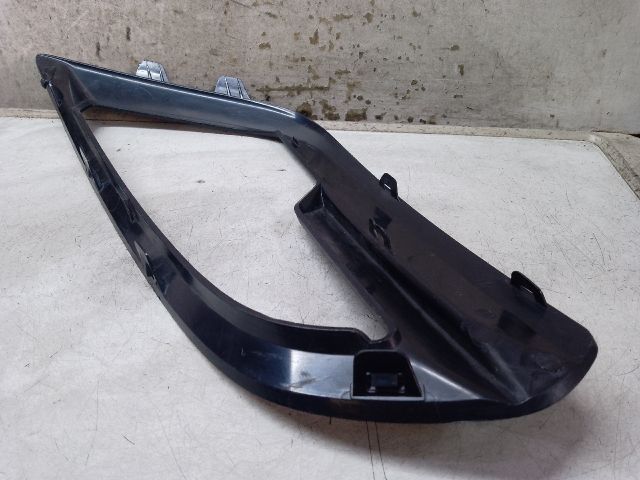 bontott FORD ECOSPORT Jobb Ködfényszóró Lámpakeret