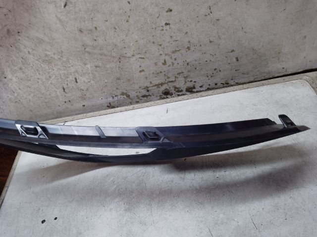 bontott FORD ECOSPORT Jobb Ködfényszóró Lámpakeret