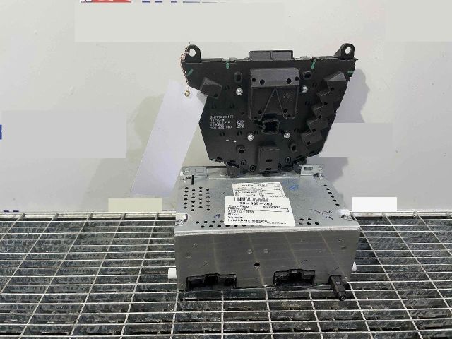 bontott FORD ECOSPORT Rádió / CD