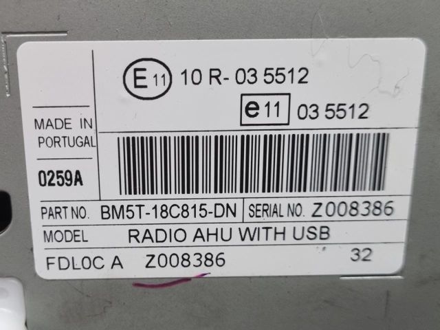 bontott FORD ECOSPORT Rádió / CD