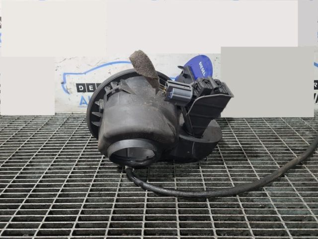 bontott FORD ECOSPORT Tankajtó