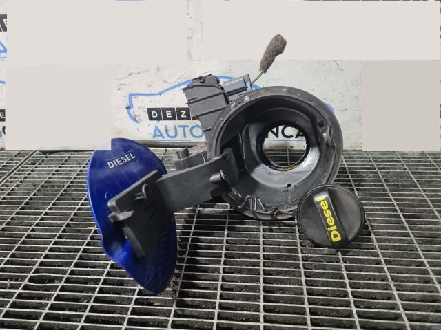 bontott FORD ECOSPORT Tankajtó