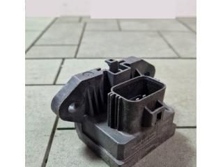 bontott FORD ECOSPORT Üzemanyag Befecskendező Vezérlő