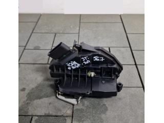 bontott FORD EDGE Bal hátsó Ajtózár