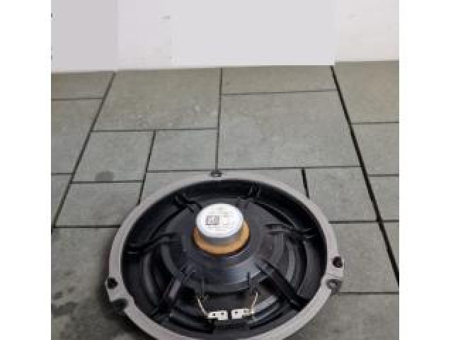 bontott FORD EDGE Bal hátsó Hangszóró