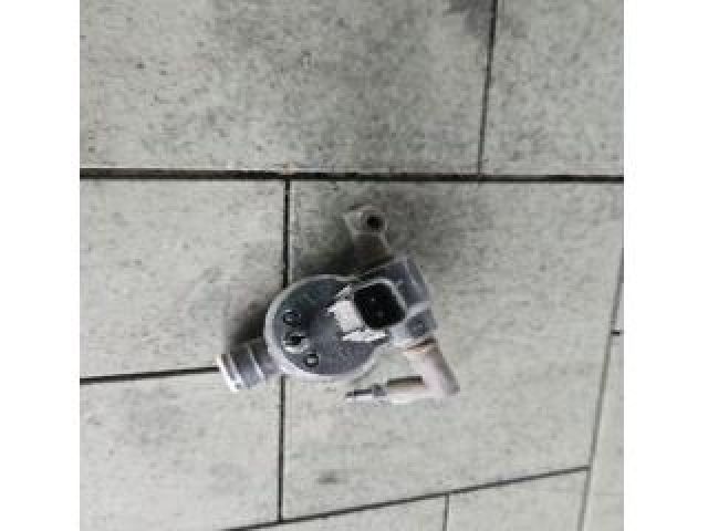 bontott FORD EDGE Első Ablakmosó Szivattyú