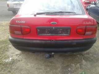 bontott FORD ESCORT Bal első Lengőkar