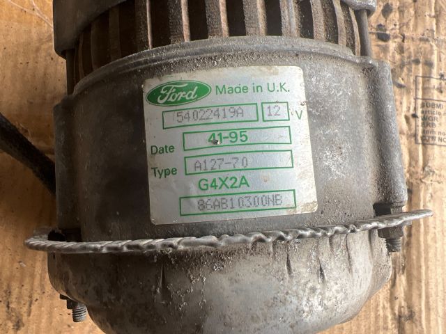 bontott FORD ESCORT Generátor