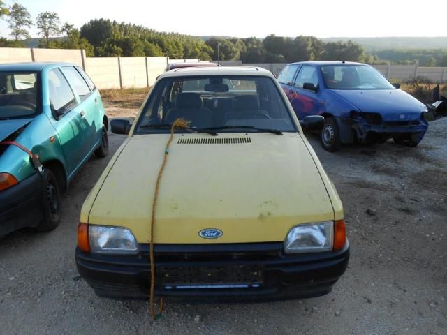 bontott FORD ESCORT Gyújtáselosztó