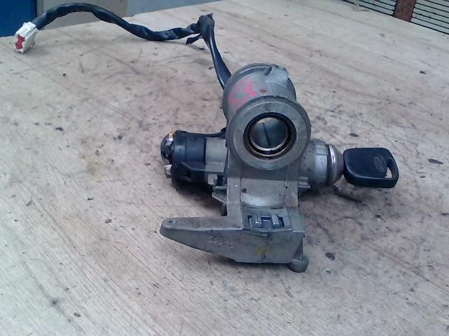 bontott FORD ESCORT Gyújtáskapcsoló