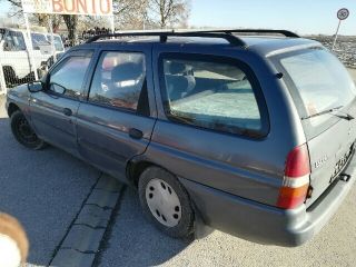 bontott FORD ESCORT Hűtőventilátor Keret