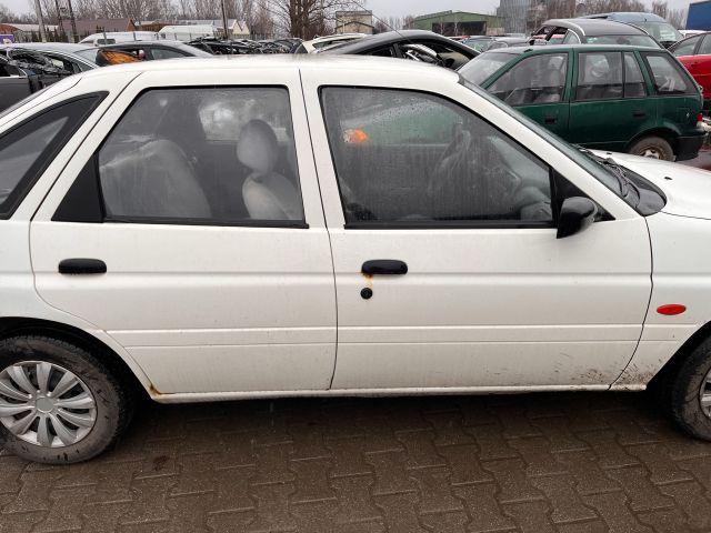 bontott FORD ESCORT Jobb első Lengőkar