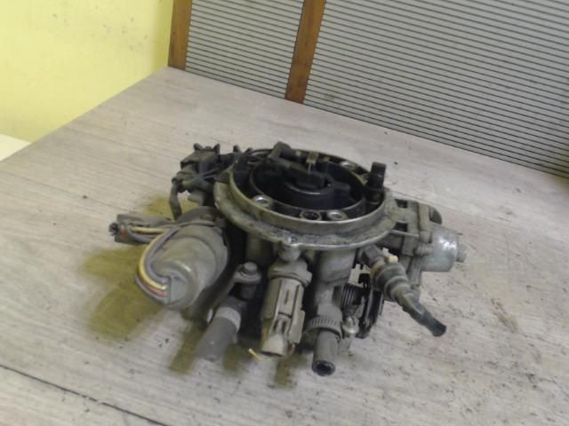 bontott FORD ESCORT Központi Injektor