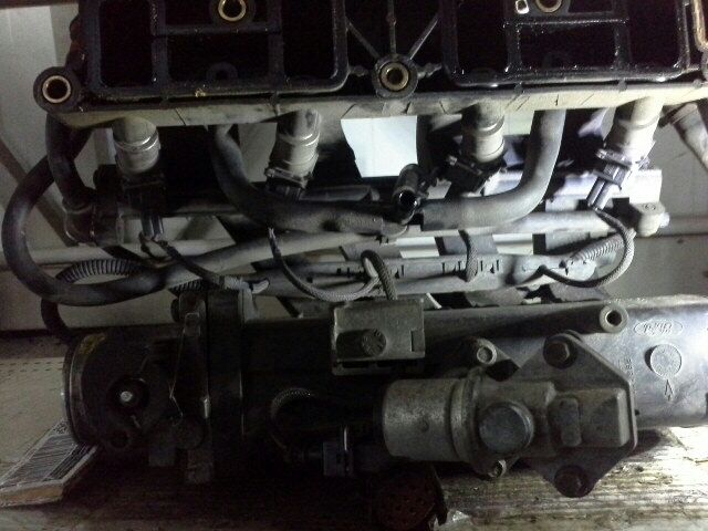 bontott FORD ESCORT Porlasztó Sor / Híd