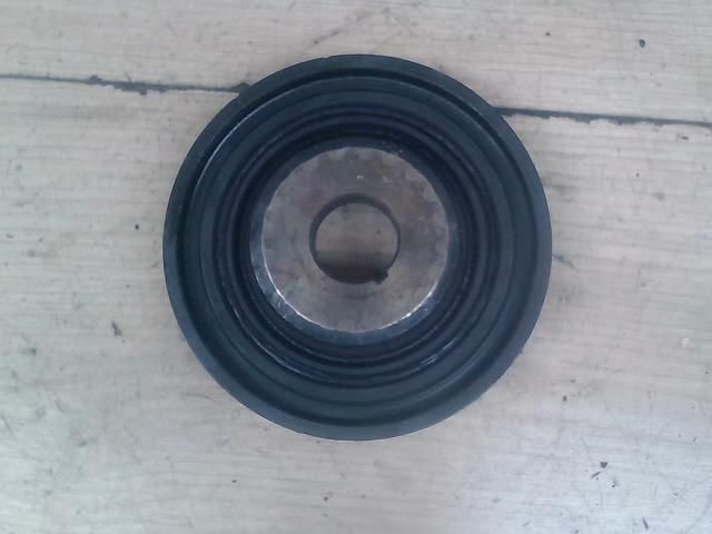 bontott FORD ESCORT Főtengely Szíjtárcsa