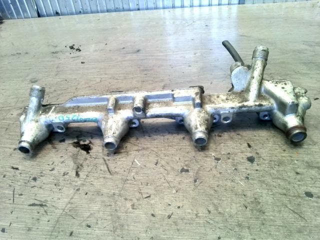 bontott FORD ESCORT Porlasztó Sor / Híd