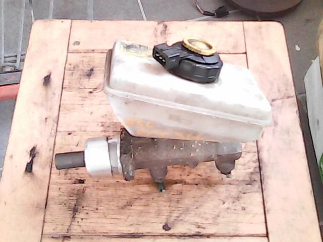 bontott FORD ESCORT Főfékhenger