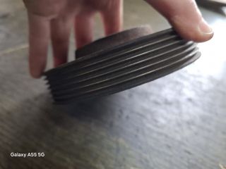 bontott FORD ESCORT Főtengely Szíjtárcsa