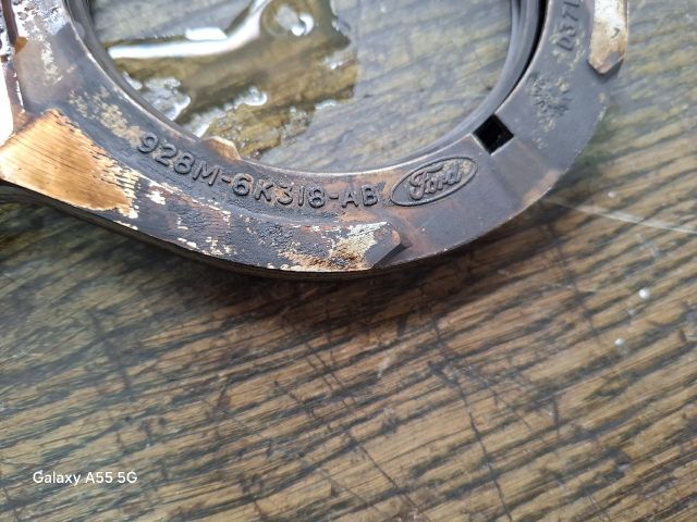 bontott FORD ESCORT Hátsó Főtengely Szimmeringház