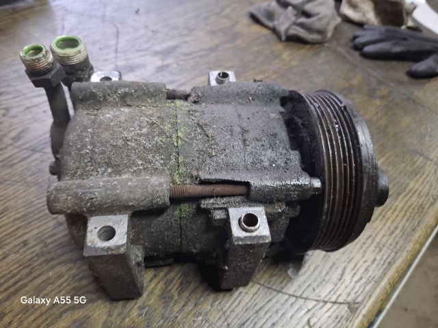 bontott FORD ESCORT Klímakompresszor