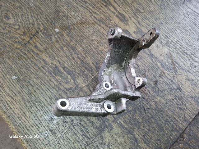 bontott FORD ESCORT Szervó Tartó Bak (Magában)