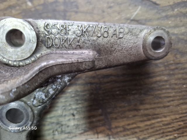 bontott FORD ESCORT Szervó Tartó Bak (Magában)