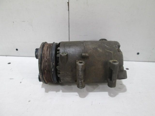 bontott FORD ESCORT Klímakompresszor