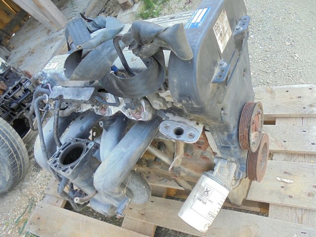 bontott FORD ESCORT Motor (Fűzött blokk hengerfejjel)