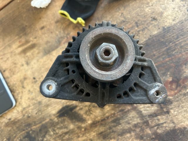 bontott FORD ESCORT Generátor