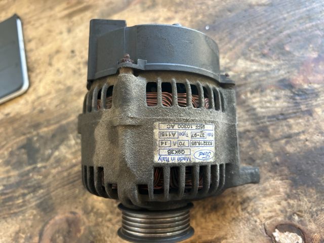 bontott FORD ESCORT Generátor