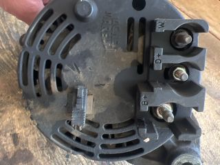 bontott FORD ESCORT Generátor