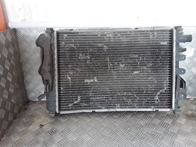 bontott FORD ESCORT Vízhűtő Radiátor (Nem klímás)