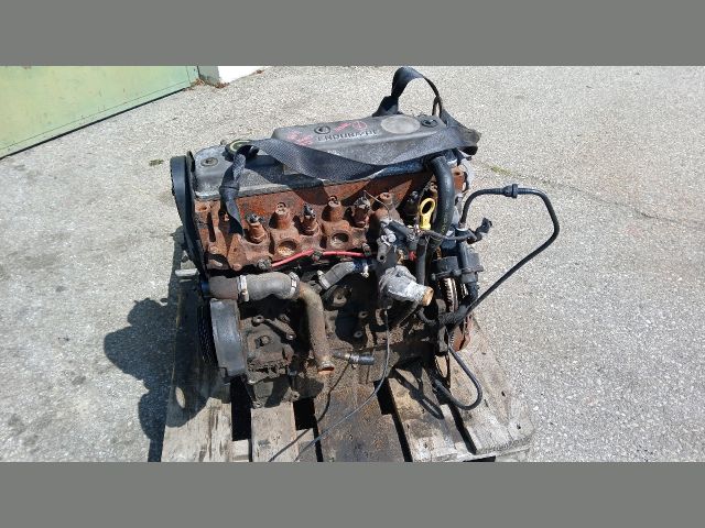 bontott FORD ESCORT Motor (Fűzött blokk hengerfejjel)