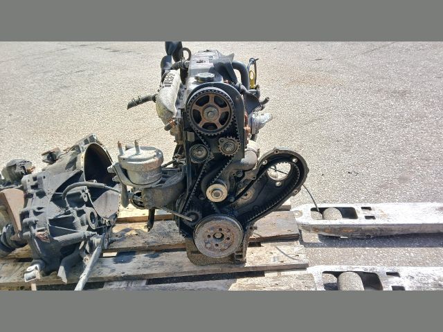 bontott FORD ESCORT Motor (Fűzött blokk hengerfejjel)