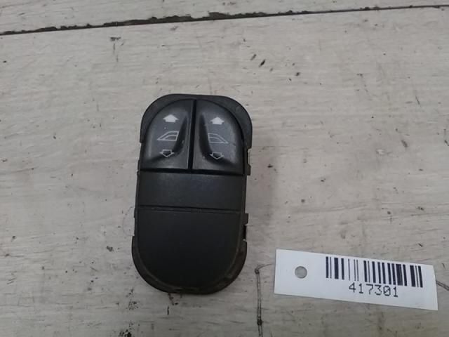 bontott FORD ESCORT Bal első Ablakemelő Kapcsoló