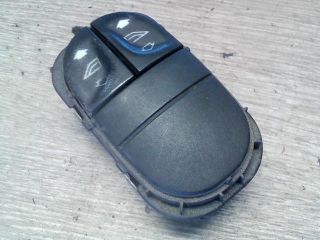 bontott FORD ESCORT Bal első Ablakemelő Kapcsoló