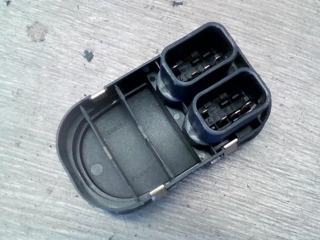 bontott FORD ESCORT Bal első Ablakemelő Kapcsoló