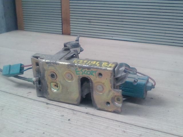 bontott FORD ESCORT Bal hátsó Ajtózár