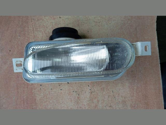 bontott FORD ESCORT Bal Ködfényszóró