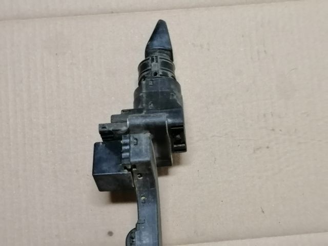 bontott FORD ESCORT Bal Kormánykapcsoló Irányjelző