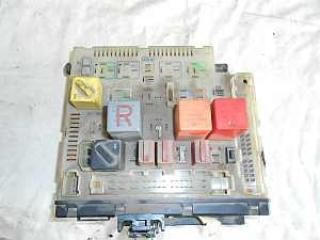 bontott FORD ESCORT Biztosítéktábla Doboz